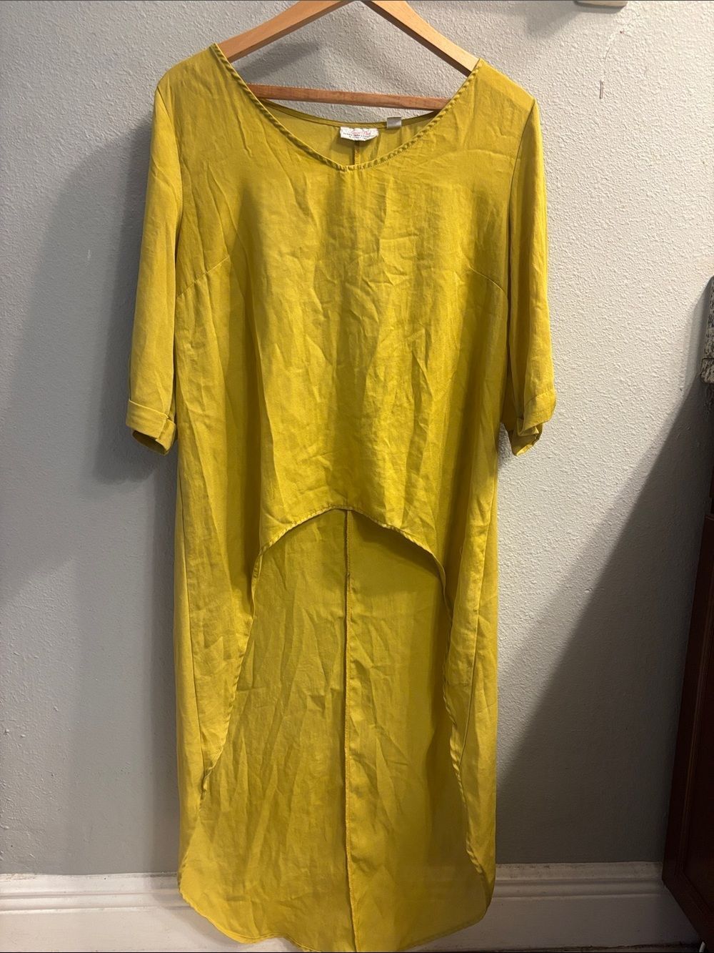 Sweet Pea Yellow High-Low Tunic Top